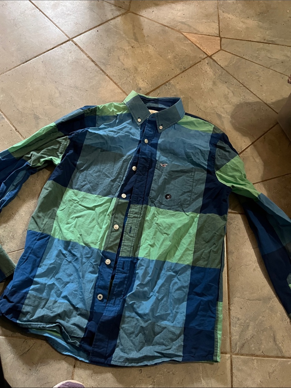 Hollister Men’s Green & Blue Plaid Button-Down Shirt